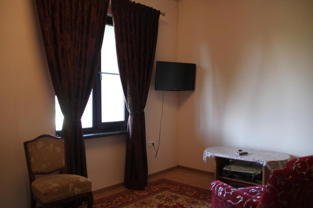 Амрапха Hotell Gudauta Exteriör bild