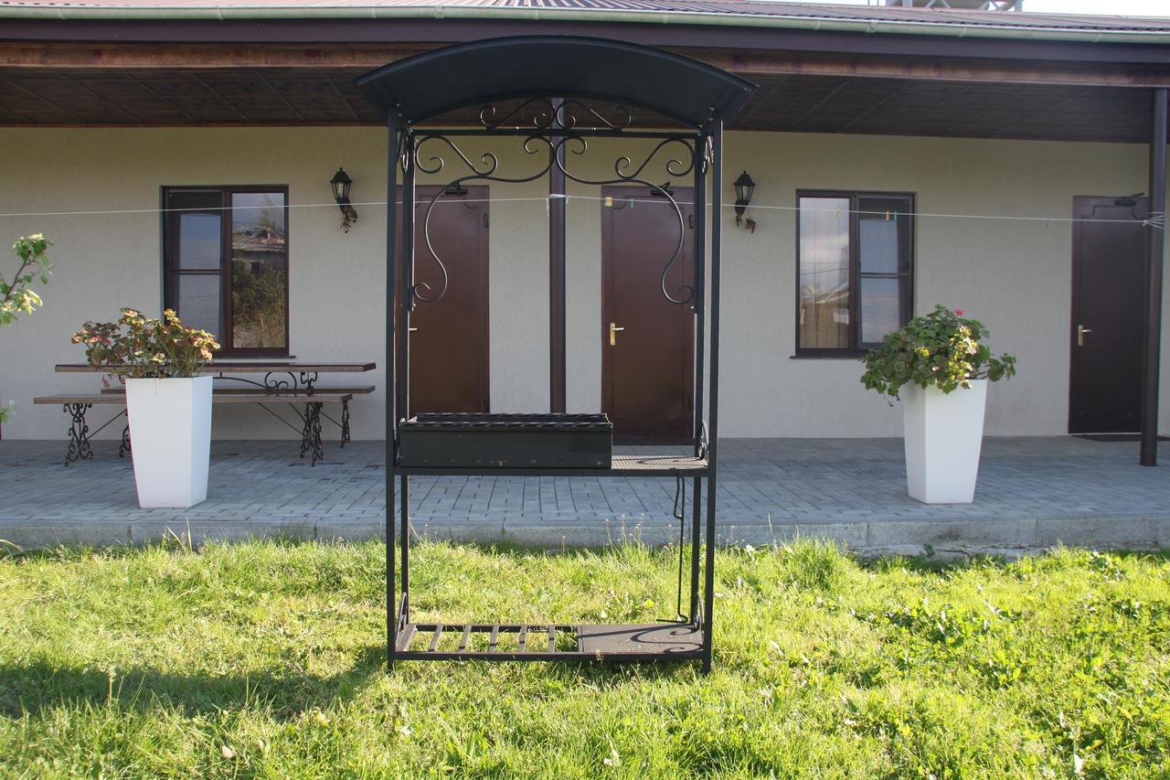 Амрапха Hotell Gudauta Exteriör bild